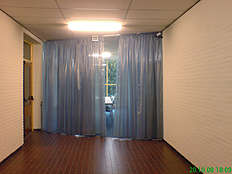 Zicht op de ruimte vanaf de gang